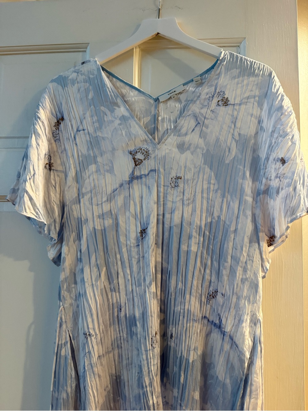 Vince Light Blue Floral Pleated V-Neck Tunic
